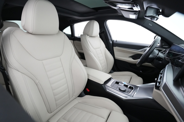 2024 BMW i4