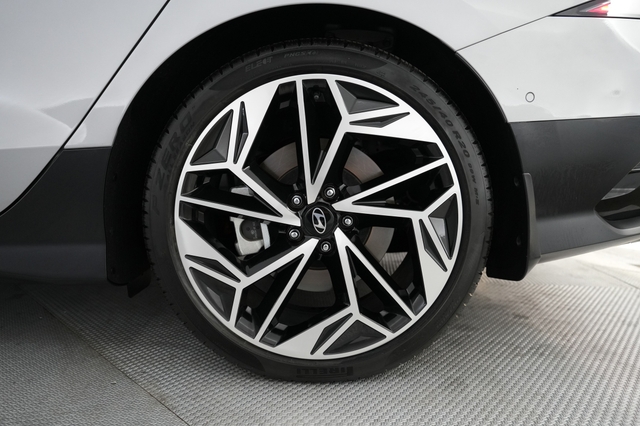 2023 Hyundai Ioniq 6