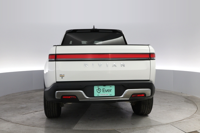 2022 Rivian R1T