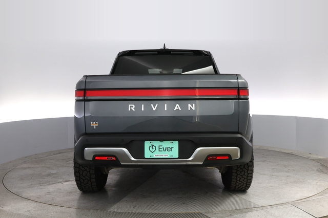 2023 Rivian R1T