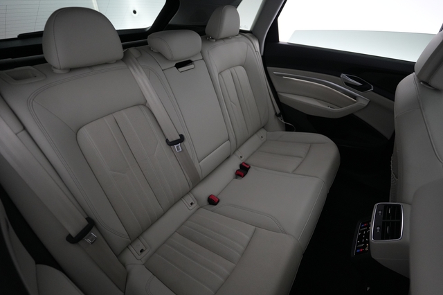 2021 Audi e-tron