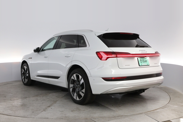 2021 Audi e-tron