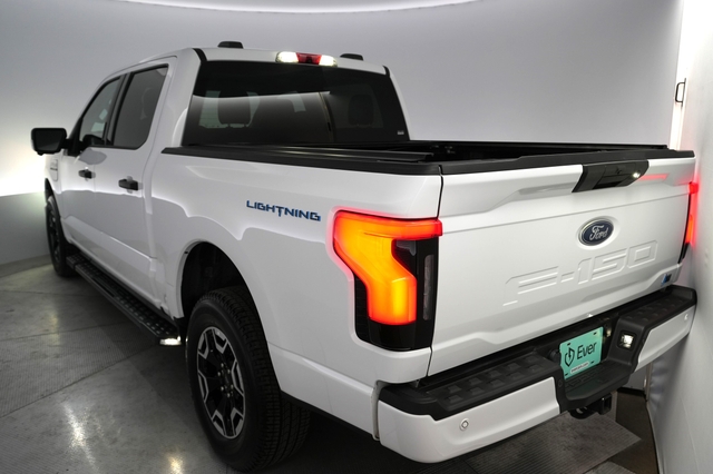 2022 Ford F-150 Lightning