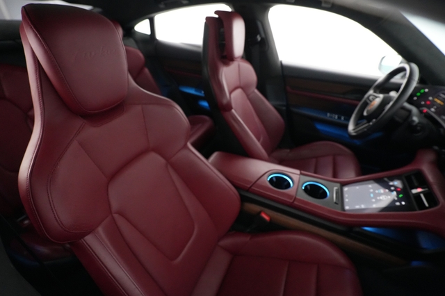 2020 Porsche Taycan