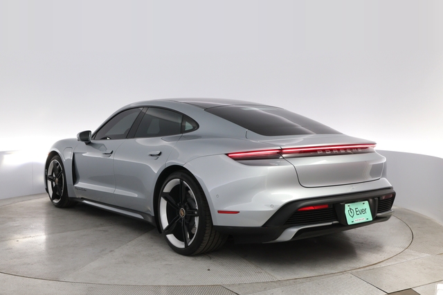 2020 Porsche Taycan
