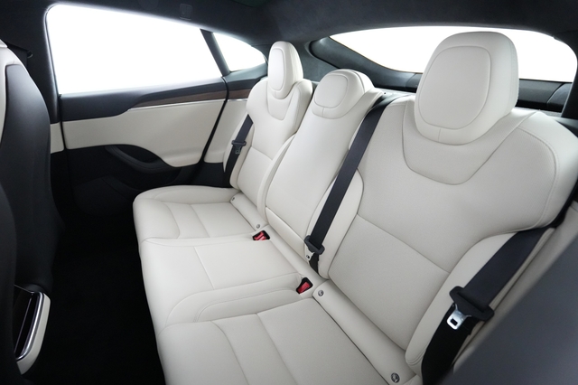 2022 Tesla Model S