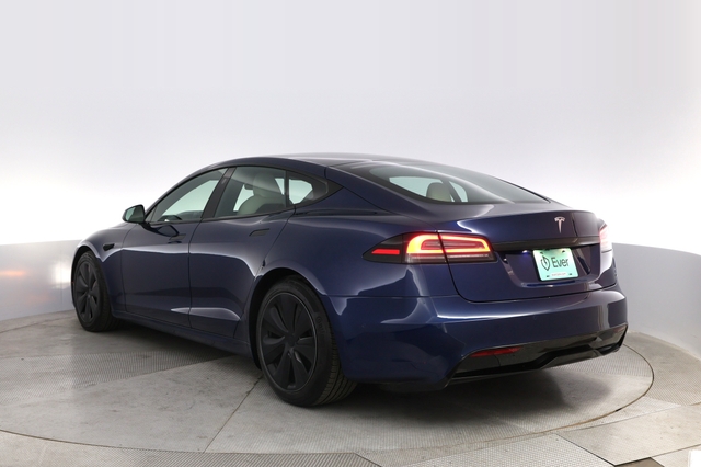 2022 Tesla Model S