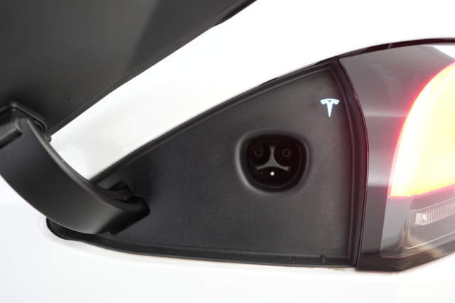 2023 Tesla Model S