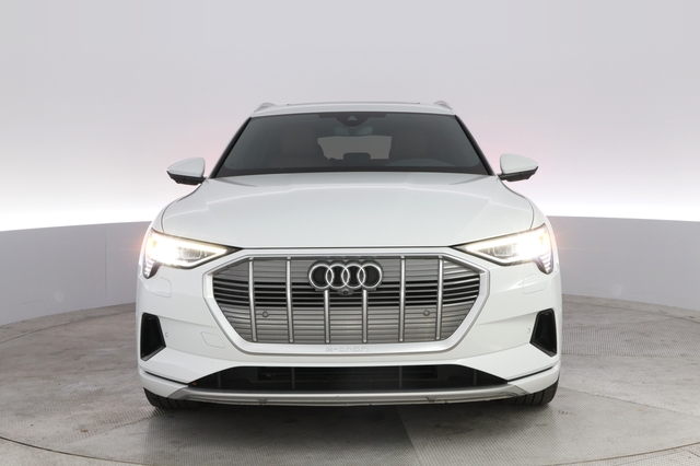 2023 Audi e-tron