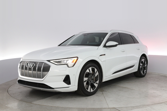 2023 Audi e-tron