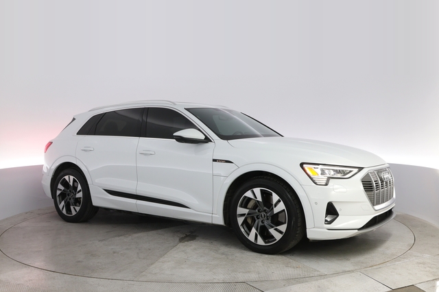 2023 Audi e-tron
