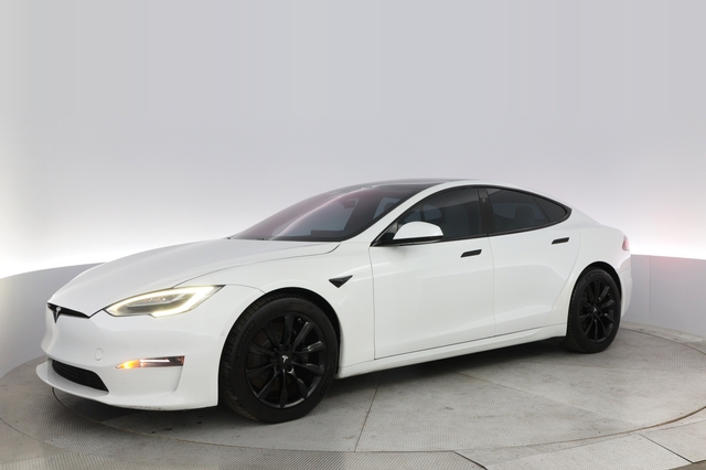 2022 Tesla Model S