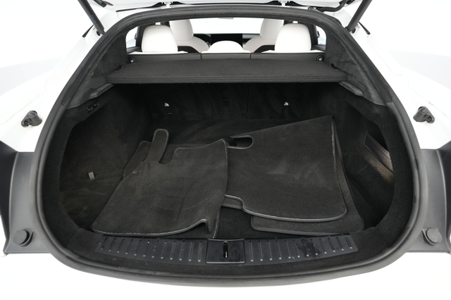 2022 Tesla Model S