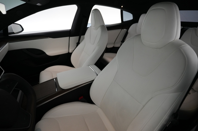 2022 Tesla Model S
