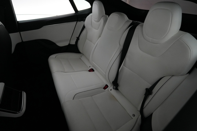 2022 Tesla Model S