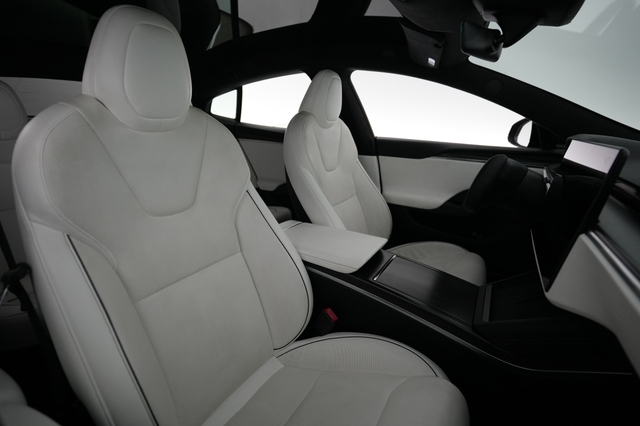 2022 Tesla Model S