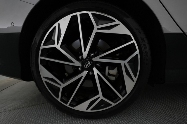2023 Hyundai IONIQ 6