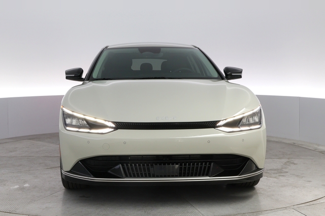 2023 Kia EV6