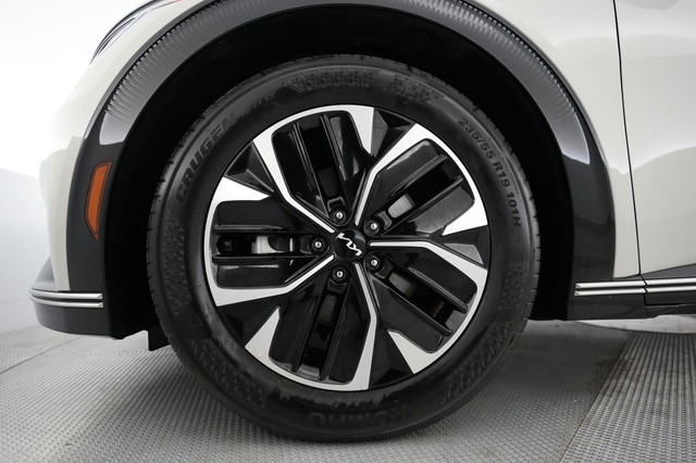 2023 Kia EV6
