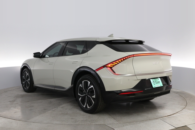 2023 Kia EV6
