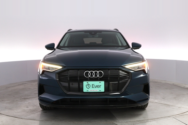 2023 Audi e-tron