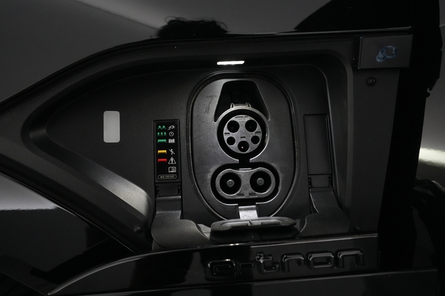 2024 Audi Q8 e-tron