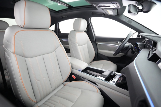2024 Audi Q8 e-tron
