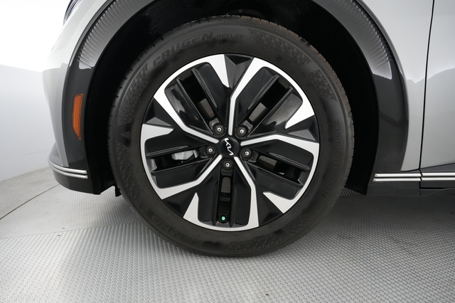 2023 Kia EV6