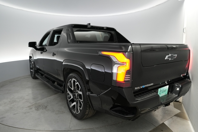 2024 Chevrolet Silverado EV
