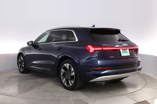 2022 Audi e-tron