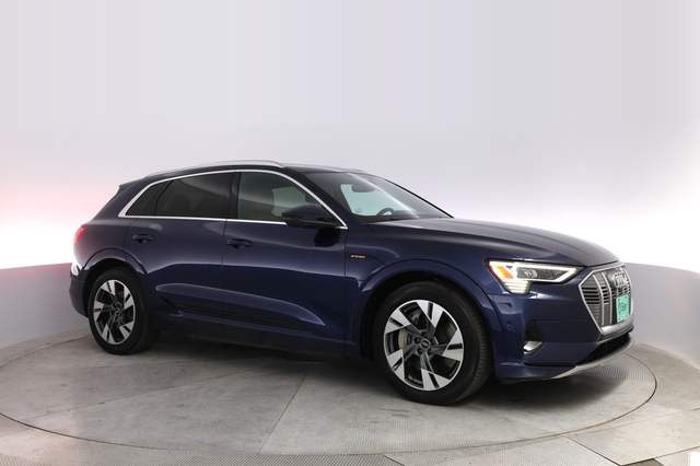2022 Audi e-tron