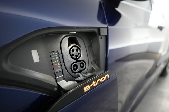 2022 Audi e-tron