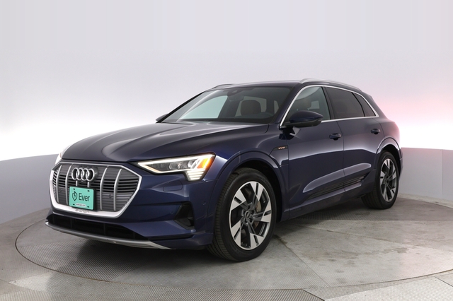 2022 Audi e-tron