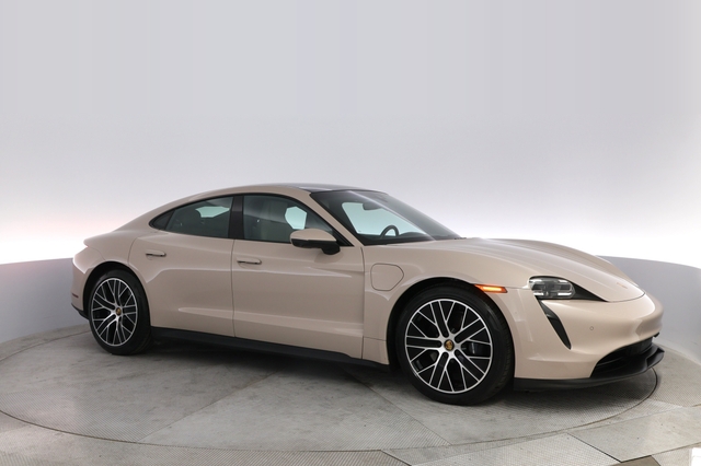 2022 Porsche Taycan