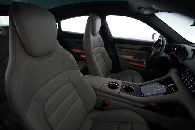 2022 Porsche Taycan