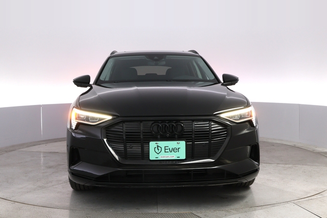 2023 Audi e-tron