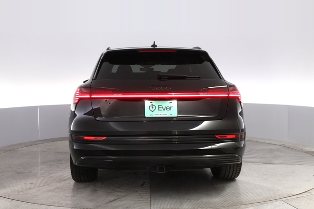 2023 Audi e-tron