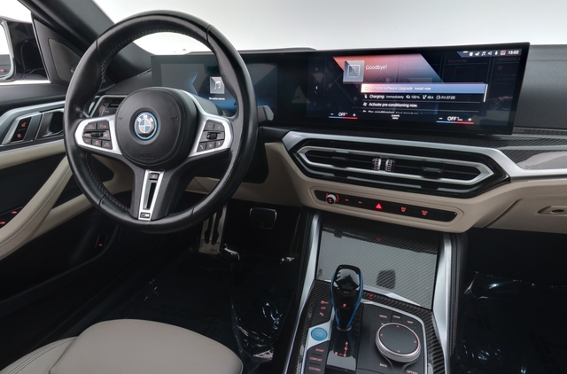 2022 BMW i4