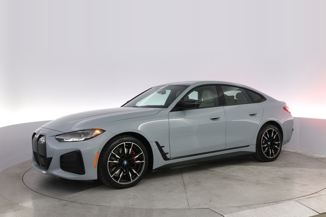 2022 BMW i4