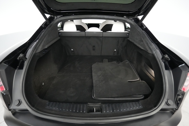 2022 Tesla Model S