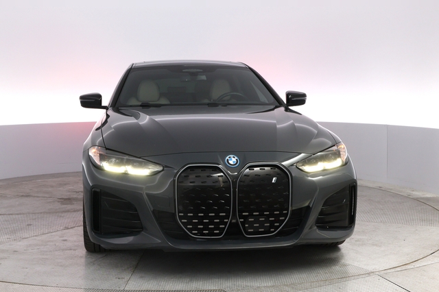 2023 BMW i4