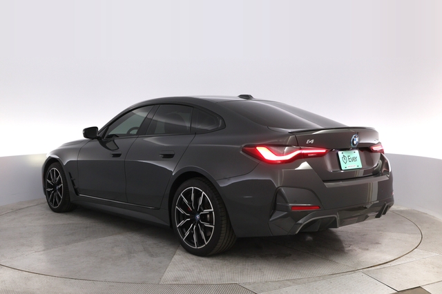2023 BMW i4