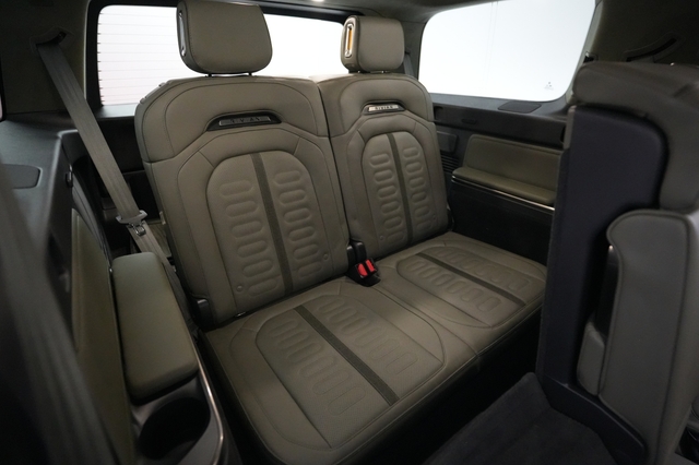 2024 Rivian R1S
