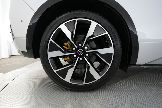 Sページ 2024 Acura ZDX Type S | Ever
