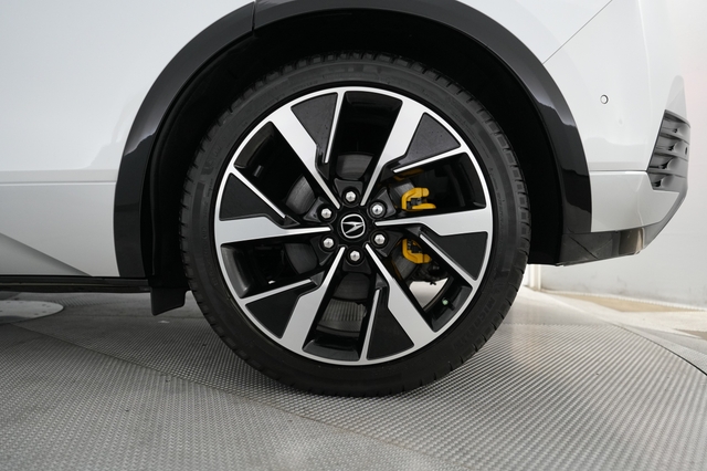 2024 Acura ZDX