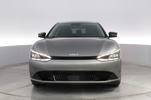 2023 Kia EV6