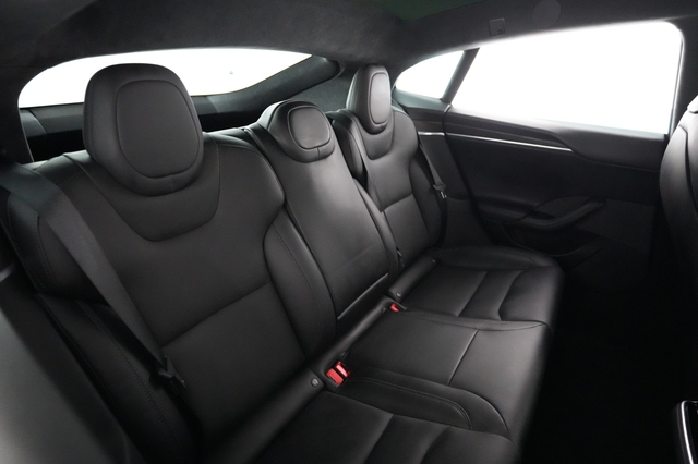 2022 Tesla Model S