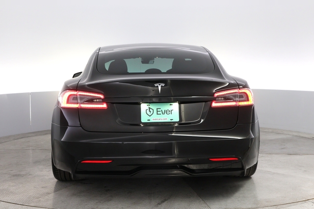 2022 Tesla Model S