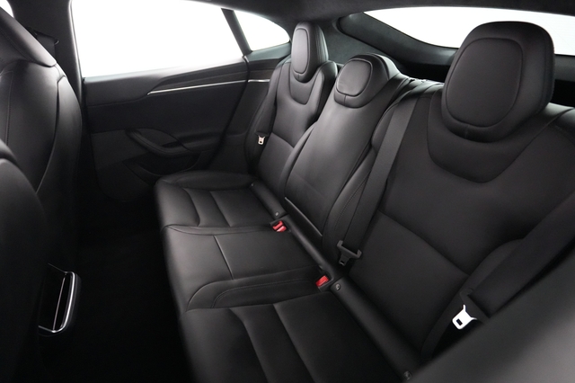 2022 Tesla Model S