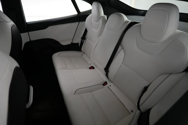 2022 Tesla Model S